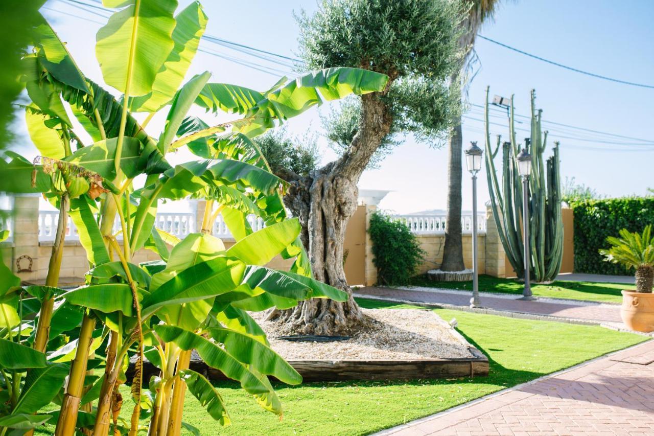 Gasthaus Casa Luxury "El Olivo De Cordoba" Con Jacuzzi Y Parking Privado Exterior foto